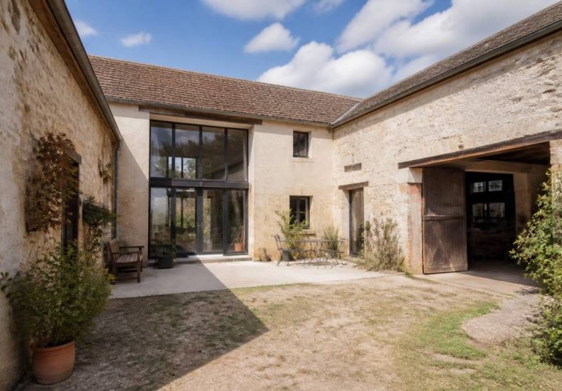 Corp de ferme renover : comment réussir une rénovation complète et durable
